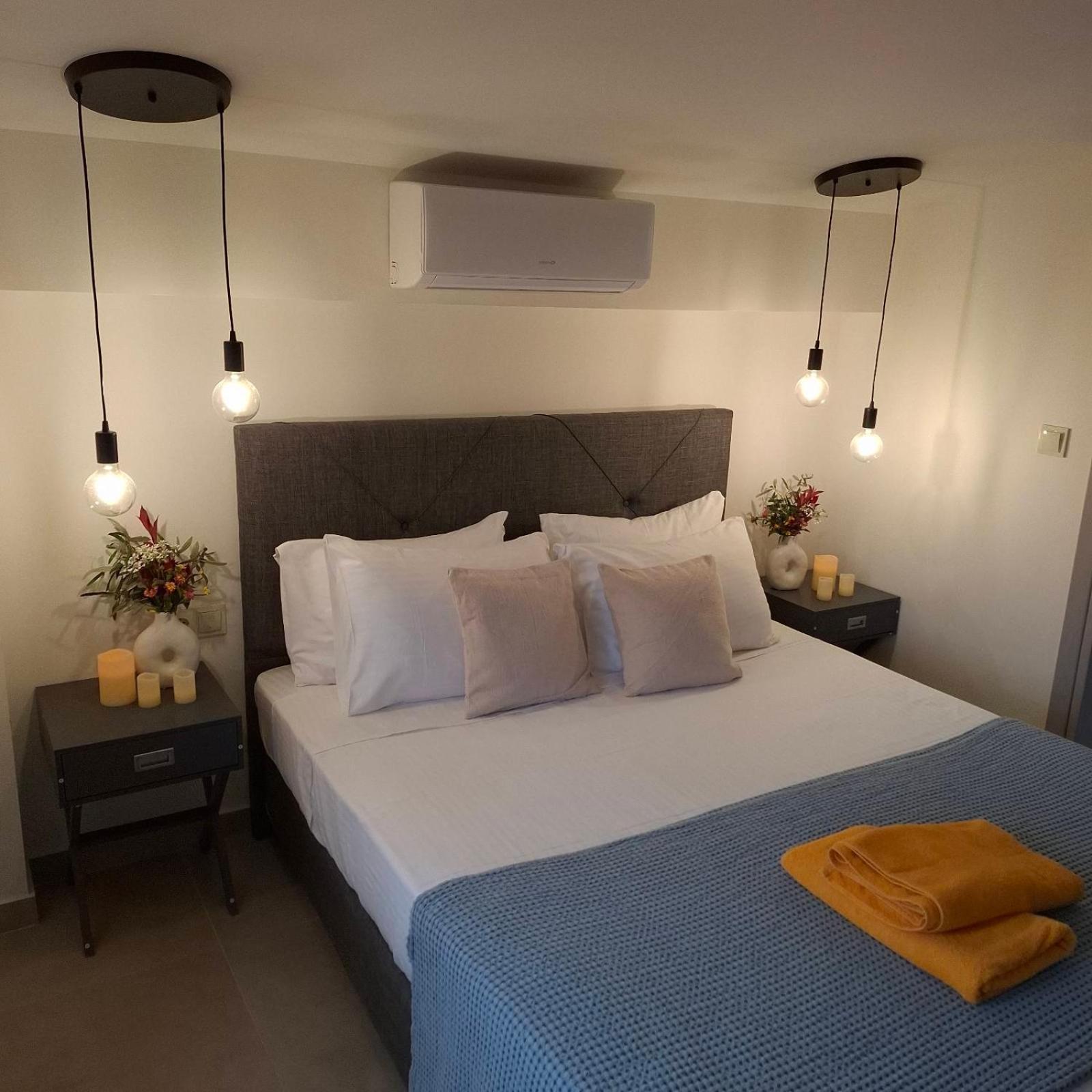 Villas Epta Karpi Complex Of 7 Luxury Villas Skriperon 외부 사진