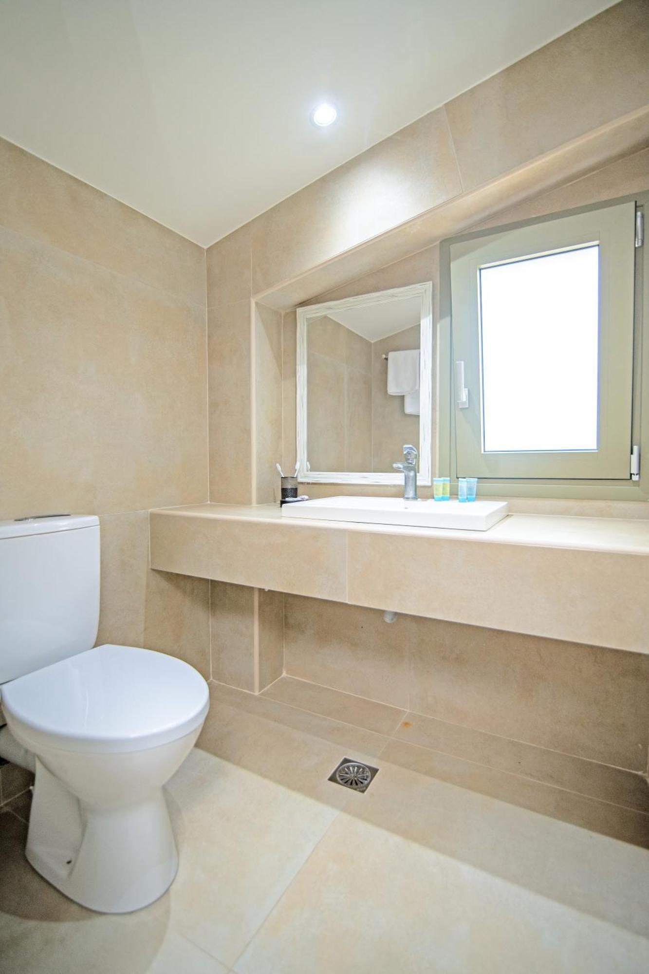 Villas Epta Karpi Complex Of 7 Luxury Villas Skriperon 외부 사진