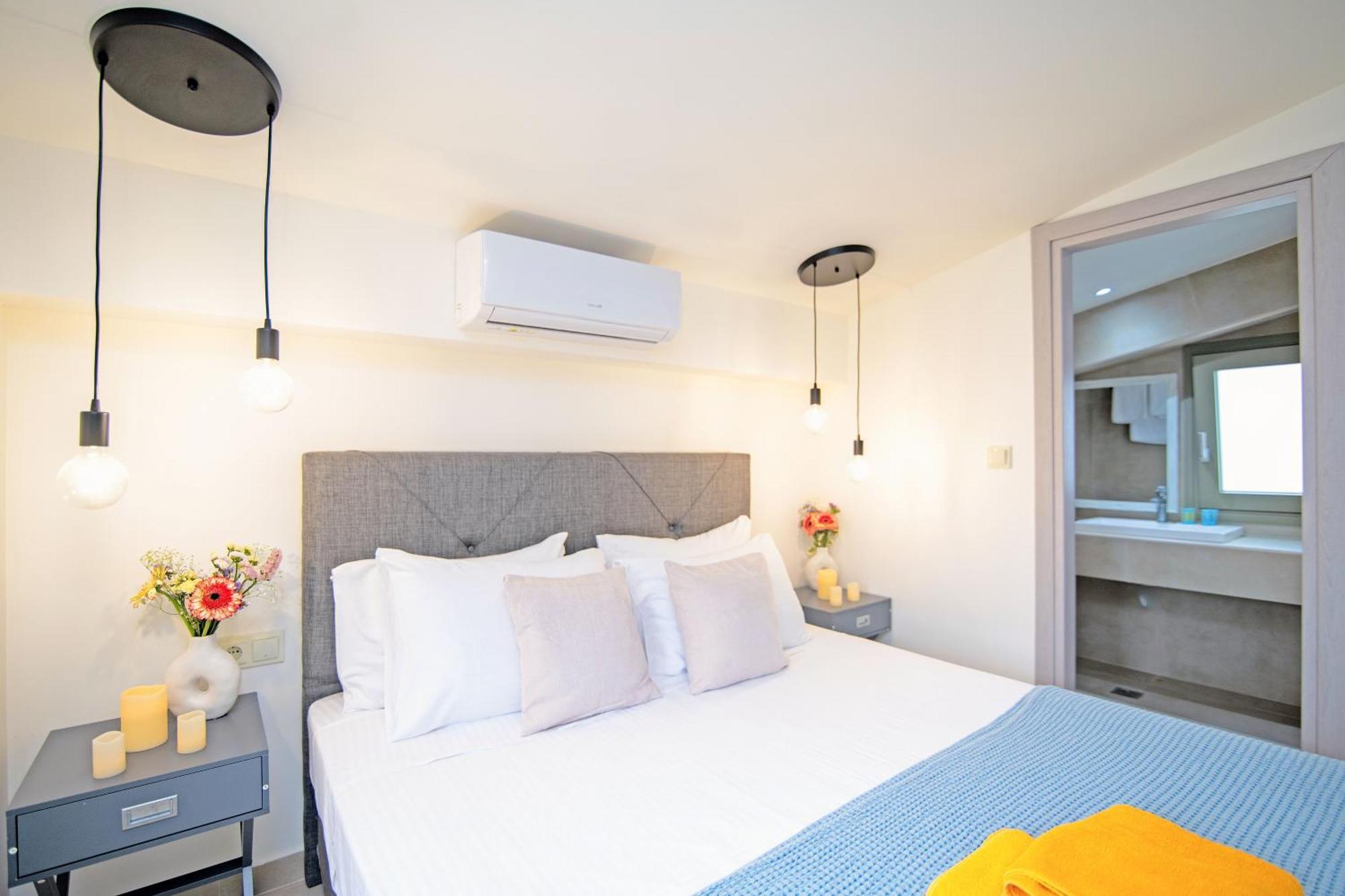 Villas Epta Karpi Complex Of 7 Luxury Villas Skriperon 외부 사진